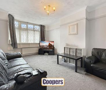 3 bedroom end of terrace house to rent - Photo 3