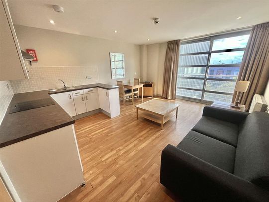 1 bedroom flat to rent - Photo 1