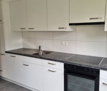 3.5 Zimmer, 75 m², 2. Stock - Foto 2