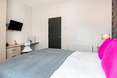 8 bedroom house to rent - Photo 3