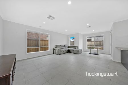 13 Railway Avenue, Donnybrook. - Photo 4