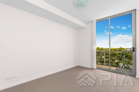 2 Bedrooms plus study apartment with great view, Modern Specs - Photo 3