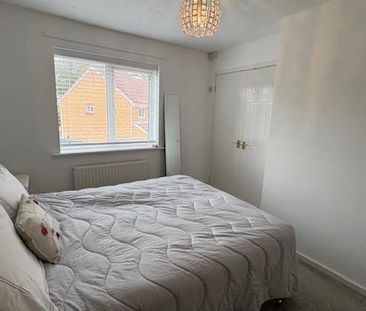 2 bedroom townhouse to rent - Photo 4