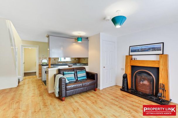 2 Barnewall Place, Derry/Londonderry, Waterside, BT47 2BJ - Photo 1