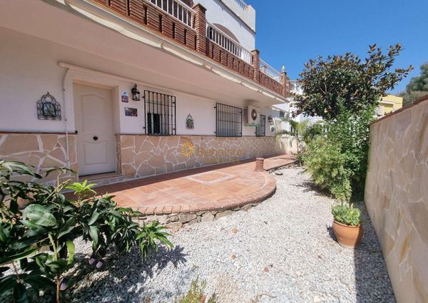 HALF SEASON.  RENTED FROM 1.9.24-30.6.25 NICE APARTMENT IN BENAJARAFE ON THE 2ND LINE OF BEACH (MALAGA)
