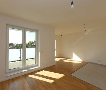 Wohntraum! Hochwertige 2-Raumwohnung mit Loggia in einem exklusiven Schleußiger Neubau! - Photo 4