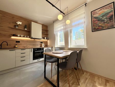 Zobacz-nowocześnie urządzona kawalerka 28 m² - Photo 4