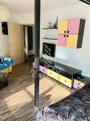 Apartament cu o camera si terasa 14 mp, zona Aradului - Photo 1
