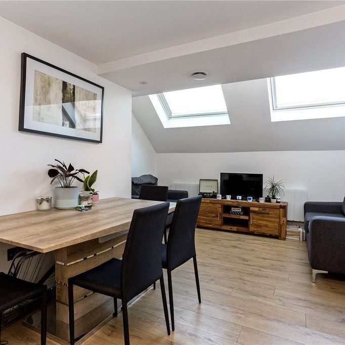 2 bedroom duplex to rent - Photo 1