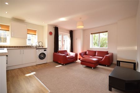 Troy Hill, Morley, Leeds, West Yorkshire, LS27 8GF - Photo 3