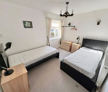 2 bed flat to rent in John Hunter Way, Bootle, L30 - Photo 3