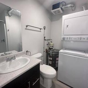 Studio Apartment at 995 England Ave - Photo 2