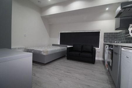 Market Street West Flat, PRESTON, Lancashire PR1 2HB - Photo 2