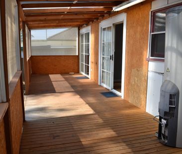 Family Comfort in a Prime St Marys Location! - Photo 4