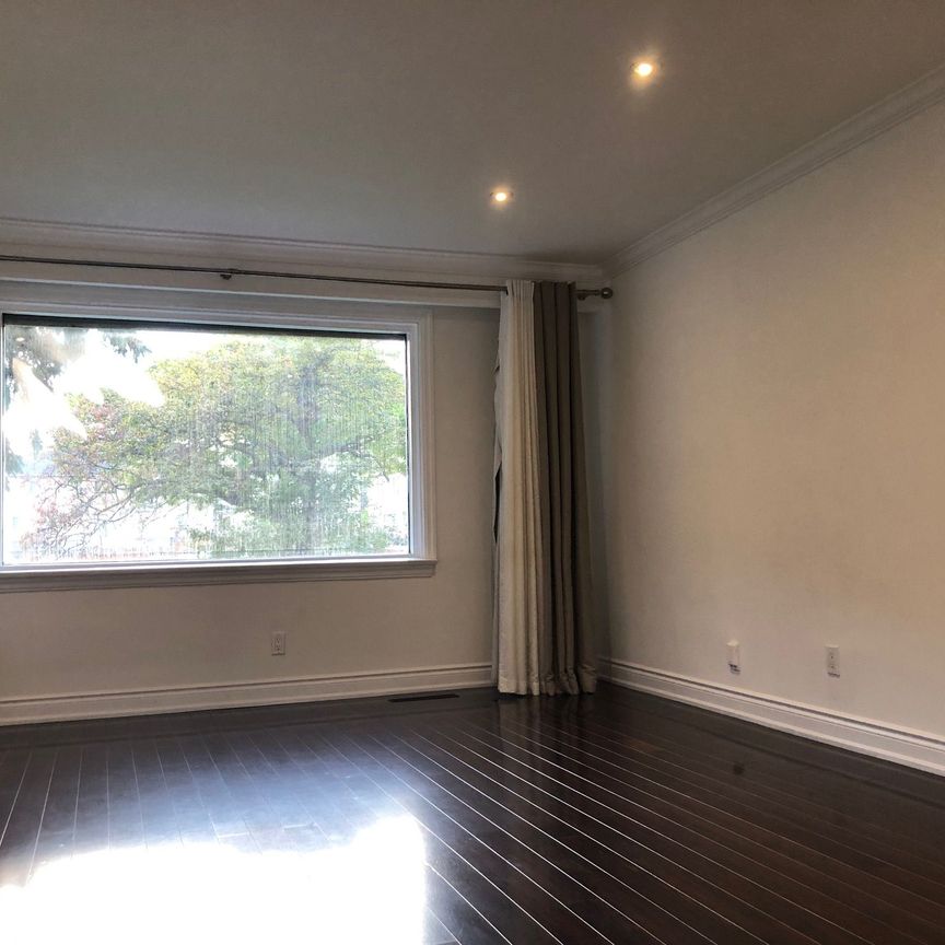 For Lease - 55 kenton Drive, Toronto, Ontario - Photo 1