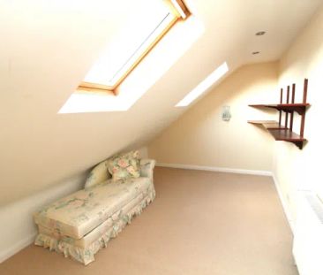 Essex, CM15, Oliver Road, Shenfield - Photo 4