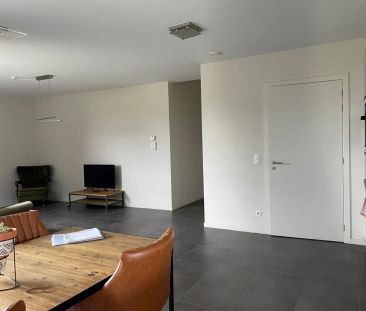 Zeer goed gelegen, recent appartement met 2 slaapkamers te huur in ... - Foto 5