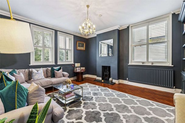 An elegant property in one of Chester's most prestigious addresses - Photo 1