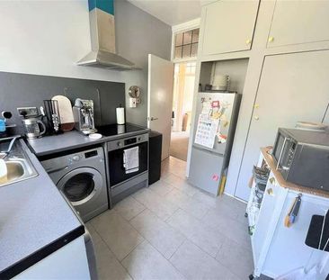Manor Road, Wimbledon Chase, SW20 - Photo 3