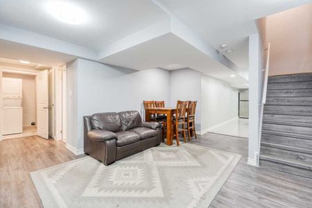 For Lease - 1053 Orenda Street, Pickering, Ontario - Photo 2