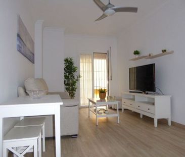 Alquiler de piso en Calle César Arbasia - Photo 2