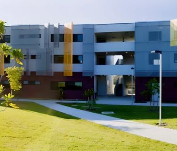 Western Sydney University Penrith Village, Sydney - Photo 4