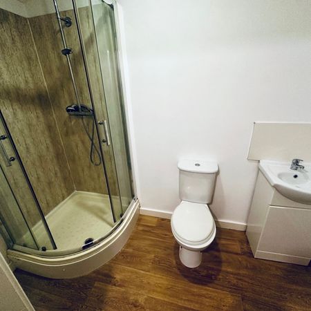 RIPLEY, DERBYSHIRE - Photo 3