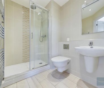 2 bedroom maisonette to rent - Photo 6