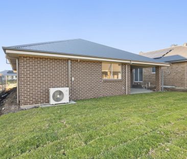 Beautiful 4 bedroom home - Photo 6