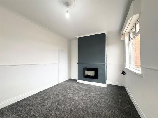 2 bedroom semi-detached house to rent - Photo 1