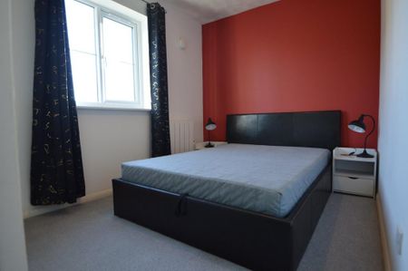 2 bedroom property to rent - Photo 2