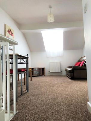 1 bedroom flat to rent - Photo 1