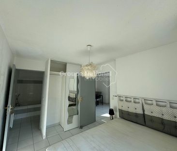 T2 MEUBLÉ - RES. PORTES DE CAMARGUE, - Photo 3