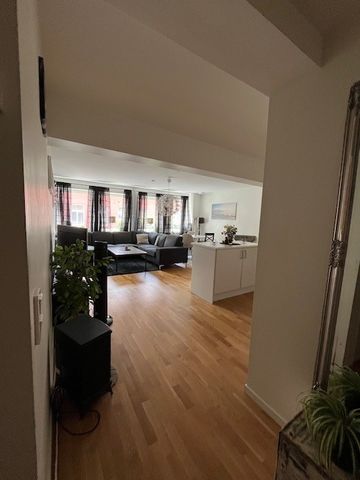 Västra Åpromenaden, Köping - Photo 3