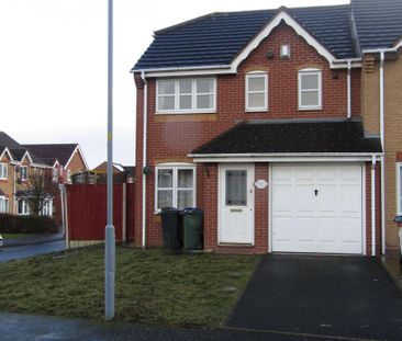 3 bedroom semi-detached house to rent - Photo 6