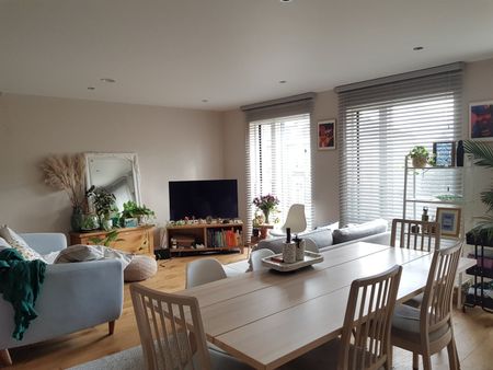 2 Bed Flat, Lyden Court, N19 - Photo 3