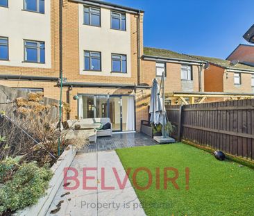 Town house to rent on - Photo 3