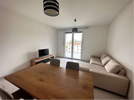 Luminous and fully furnished 2.5-room apartment with large terrace - Photo 3