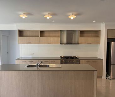 Modern Living at Its Best - Photo 6