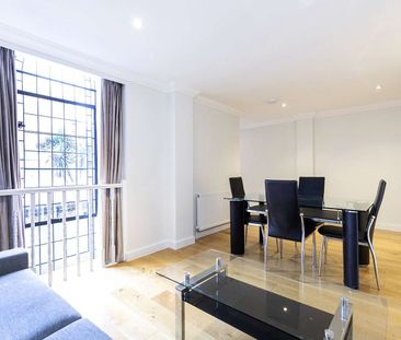 A large one bedroom church conversion in a fabulous Islington locat... - Photo 6