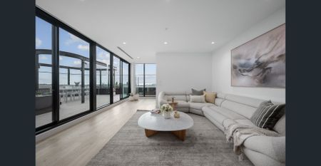 Exceptional 2 Bed with Large Flexiroom/ Study - Luxury living in St Kilda! - Photo 4