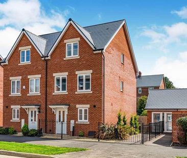 Kingsman Drive, Botley, SO32 - Photo 1