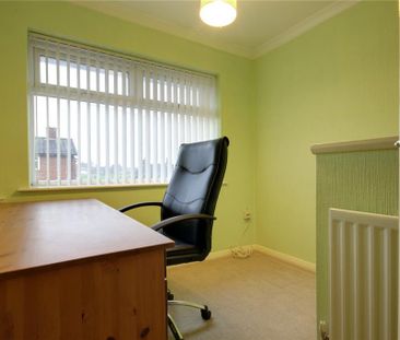 3 bedroom terraced house to rent - Photo 5