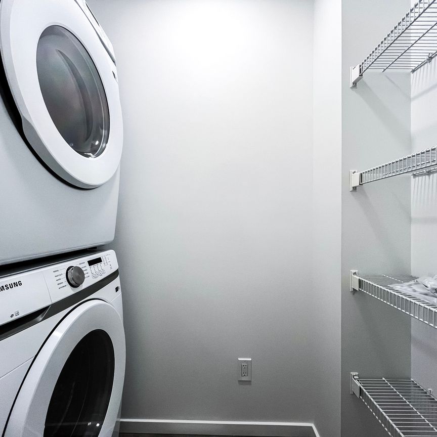 Special Incentive. New Garden Suite Living In The Orchards | Pet Friendly & Private - Photo 1