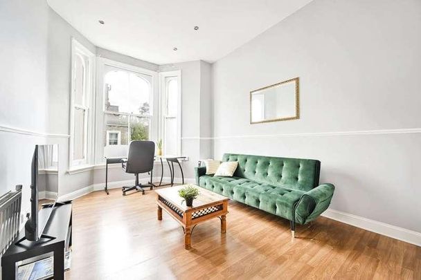 Finborough Road, Chelsea, SW10 - Photo 1