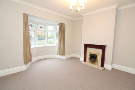 3 Bedroom Semi-Detached Bungalow - Photo 5
