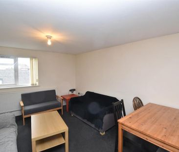 5 bedroom apartment to rent - Photo 4