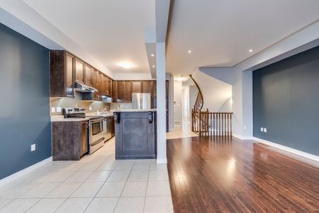 For Lease - 14 Marina Point Crescent, Hamilton, Ontario - Photo 3