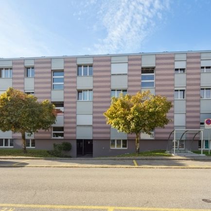 LOCATION SANS ACOMPTE - Appartement familial ou appartement individuel fraîchement rénové - Foto 1
