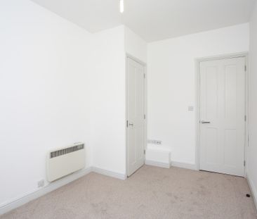 Flat to rent, Available unfurnished from 02/12/2024 - Photo 6